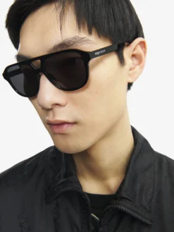Occhiali da Sole Signature Essentials in Nero