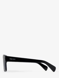 Occhiali da sole squadrati con rivetti T-Bar da Donna in Nero