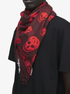 Sciarpa Skull classica in Rosso Scuro